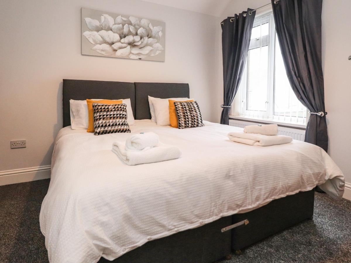 37 Nutter Road Villa Cleveleys Exteriör bild