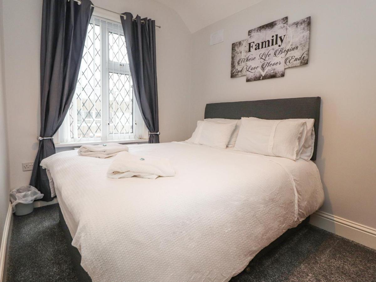 37 Nutter Road Villa Cleveleys Exteriör bild