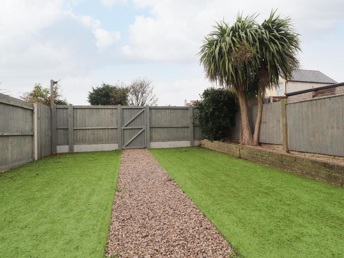 37 Nutter Road Villa Cleveleys Exteriör bild