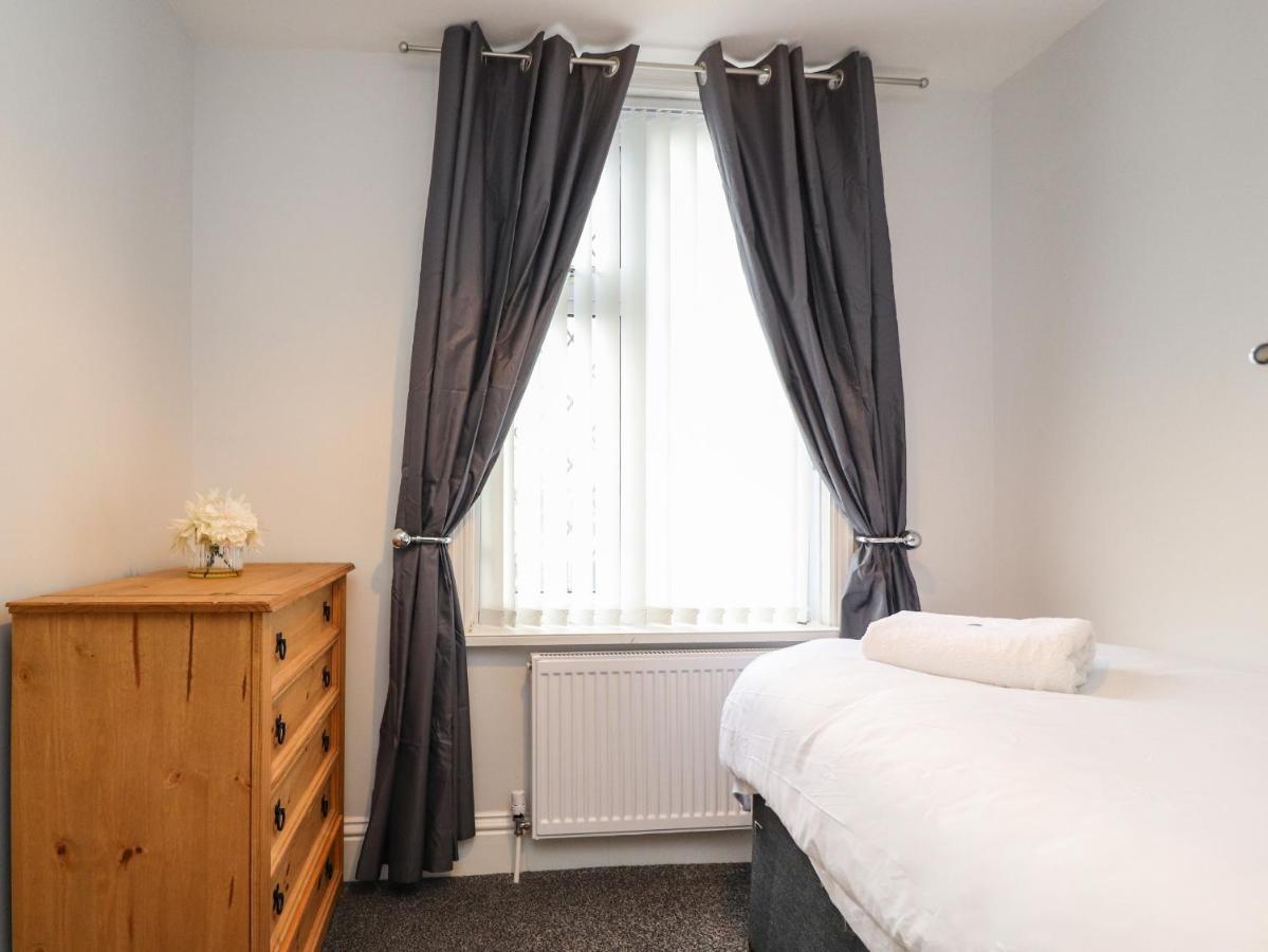37 Nutter Road Villa Cleveleys Exteriör bild