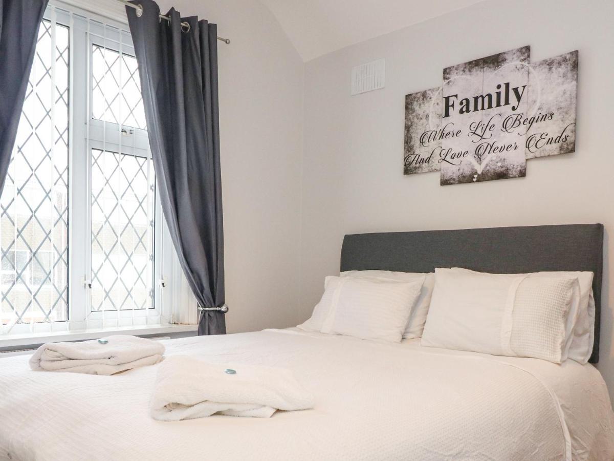 37 Nutter Road Villa Cleveleys Exteriör bild